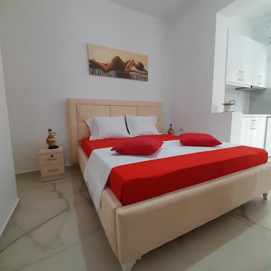 Denni'S Home Saranda Zewnętrze zdjęcie