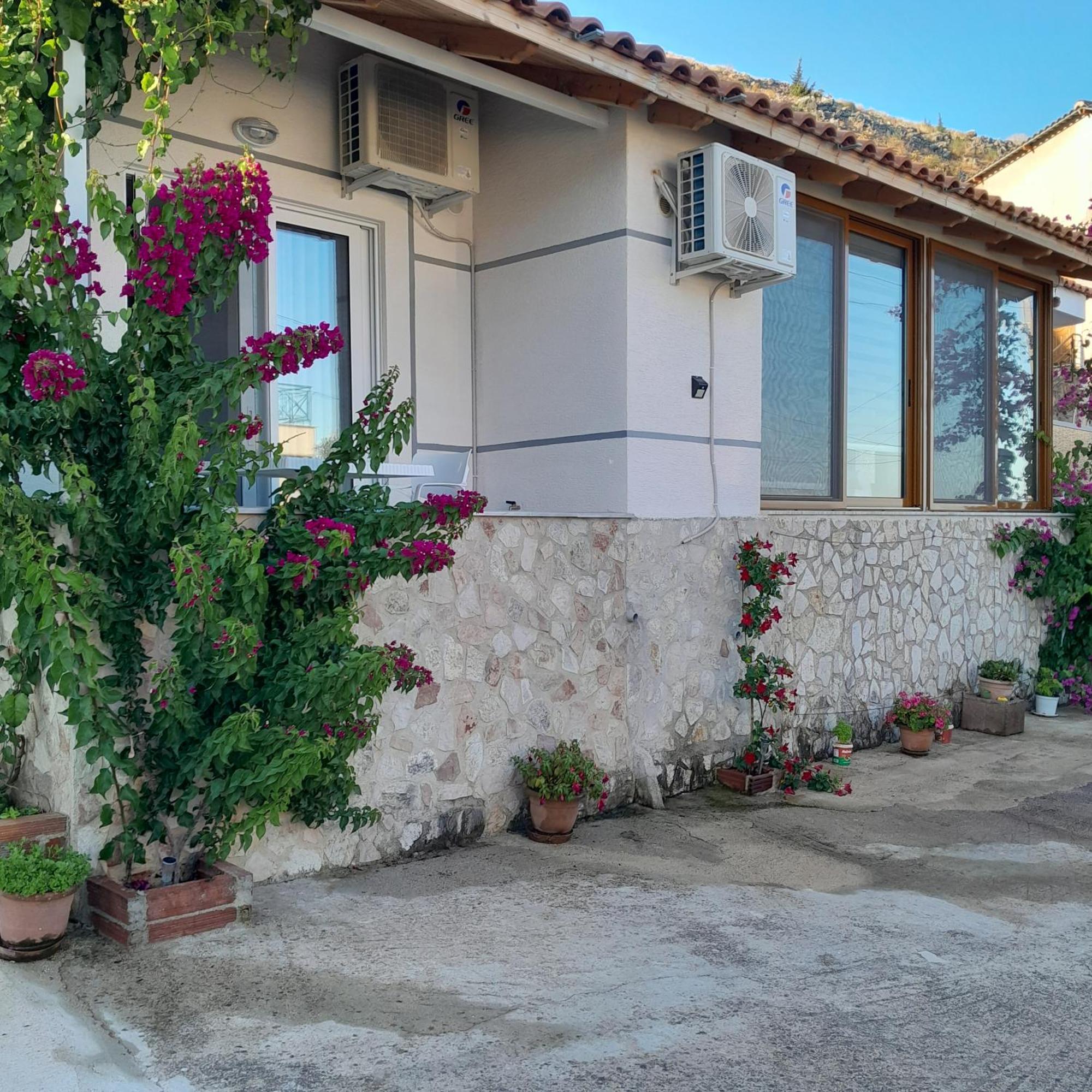 Denni'S Home Saranda Zewnętrze zdjęcie